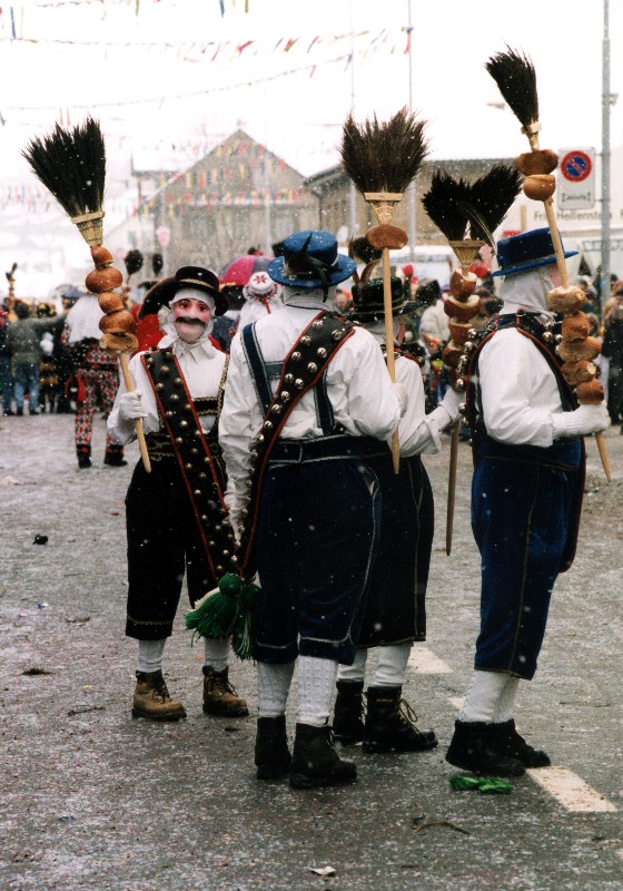 03-69.jpg